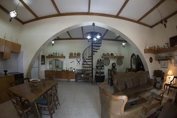 Marianna Mansion Pachna